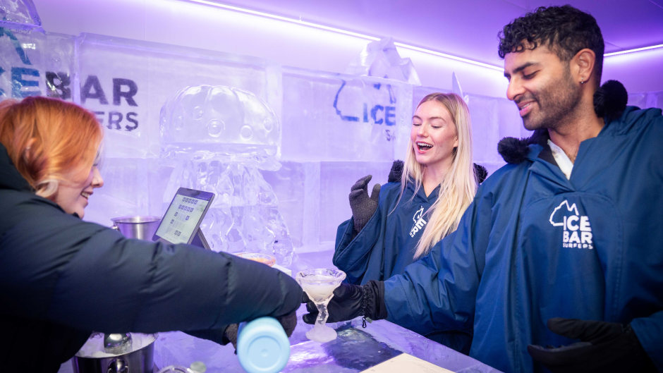 Join us at IceBar Surfers for chilled drinks, chill vibes, and a cool experience for the whole crew! 