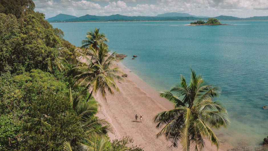 Join Dunk Island Reef Adventures Experience a unique adventure blending land and water exploration on tours of Beaver Reef and Dunk Island in one day.