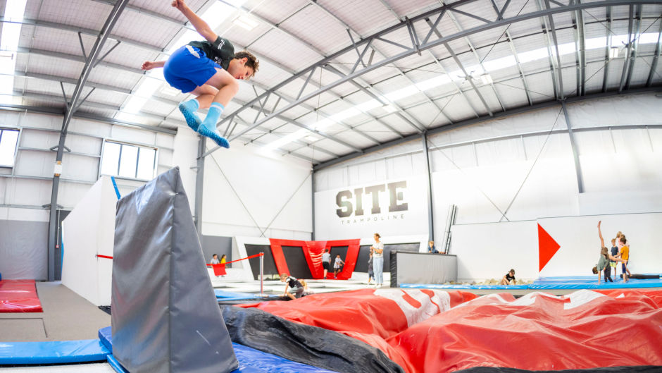 Experience some freestyle fun and let loose at Queenstown's SITE Trampoline - New Zealand's premier freestyle training centre.