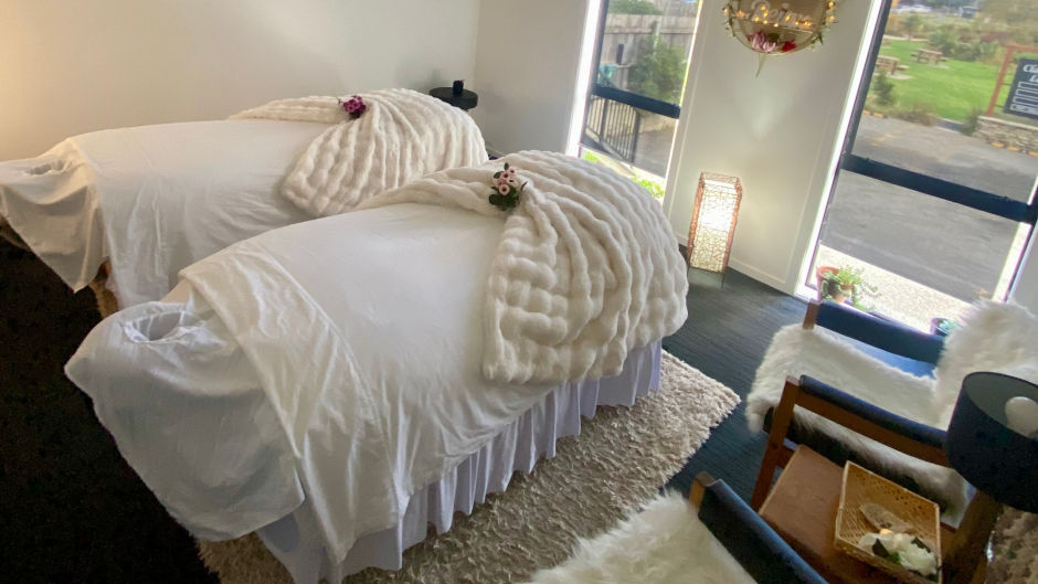 Experience the bliss of a one hour relaxation or remedial massage by our massage specialists in Hanmer Springs Village
