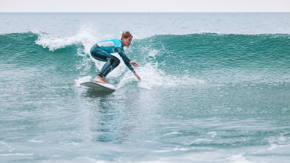 Embark on an unforgettable surfing adventure in New Zealand with Aotearoa Surf, your ultimate destination for surfboard and wetsuit hire in the North. At Aotearoa Surf, we take pride in stocking a wide range of premium boards and wetsuits, ensuring you find the perfect fit for your surfing aspirations.