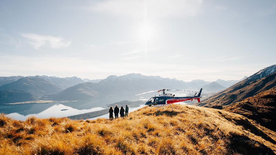 THE GRAND CIRCLE - 30 MINUTE HELICOPTER FLIGHT & ALPINE LANDING - THE HELICOPTER LINE queenstown