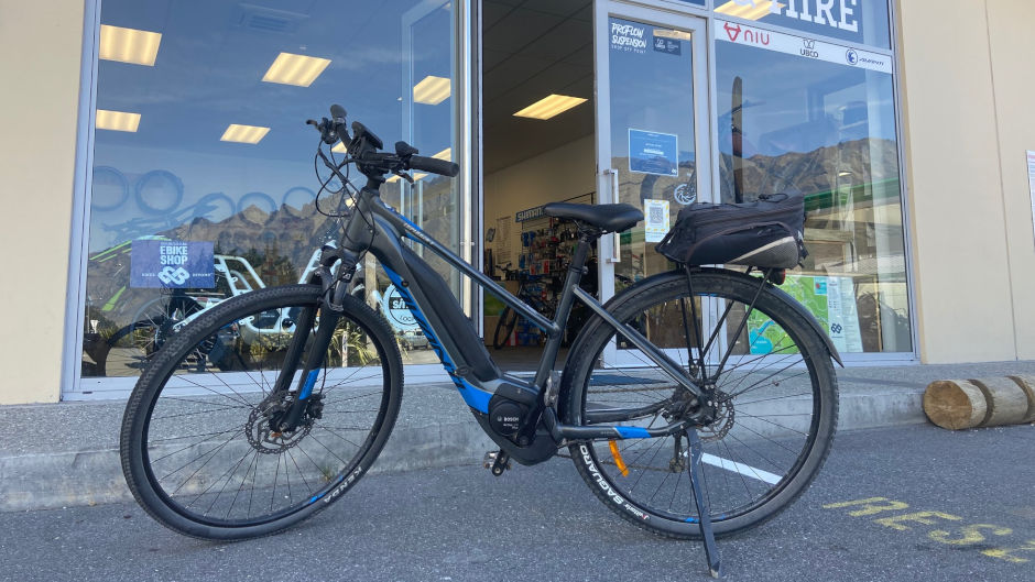 There’s simply no better way to discover the stunning sights of Queenstown than by electric bike!