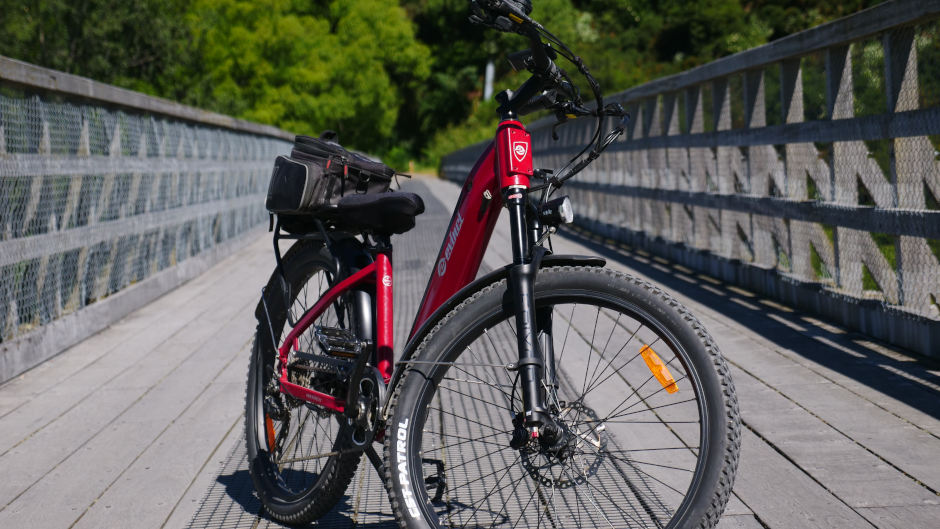 QUEENSTOWN TRAIL ELECTRIC MOUNTAIN BIKE WITH FRONT SUSPENSION - FULL OR HALF DAY HIRE