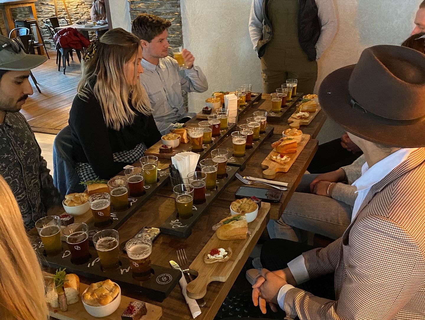 Experience 3 great local breweries including NZ’s best small brewery of the year. Taste your way around Queenstown’s amazing views and learn a lot along the way
