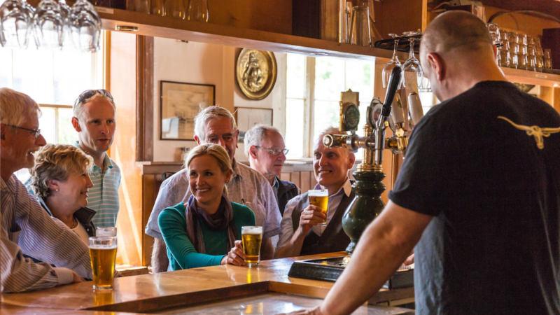 Discover the intriguing history of characters, ales and tales that filled the watering holes of Hobart on our fun and interactive Old Hobart Pub Tour…