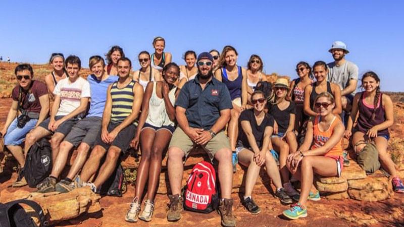 Come along on an EPIC 3-day outback Uluru camping tour. Visit iconic Uluru (Ayers Rock), amazing Kata-Tjuta (the Olgas), and incredible Kings Canyon (Watarrka) with young like minded people!