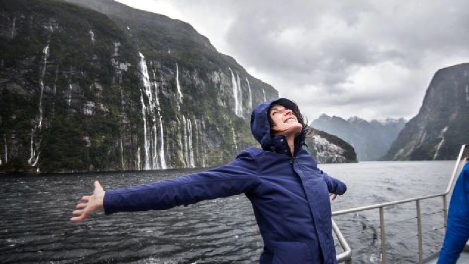 REAL JOURNEYS - DOUBTFUL SOUND WILDERNESS COACH & CRUISE FROM QUEENSTOWN