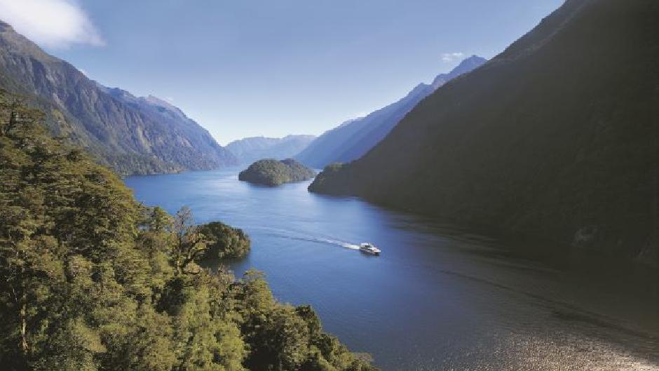 REAL JOURNEYS - DOUBTFUL SOUND WILDERNESS COACH & CRUISE FROM TE ANAU