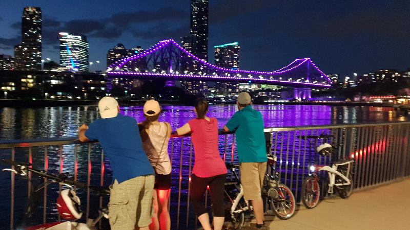 Discover the magic of Brisbane under lights as you pedal the city streets to see how artfully placed lighting on buildings, trees and bridges transform the city into a surreal vibrant world.