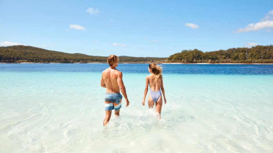 Discover why K’Gari (Fraser Island) is a World Heritage treasure and a favourite spot for travellers! With ancient, tall rainforests growing from sand, crystal-clear freshwater lakes perfect for swimming, and unique Australian wildlife, K’Gari (Fraser Island) is a wonder you won’t want to miss.