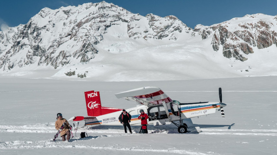 Soar over the Southern Alps by Ski Plane before landing and skiing on the famous Tasman Glacier-New Zealand’s longest glacier! A kiwi classic experience! 