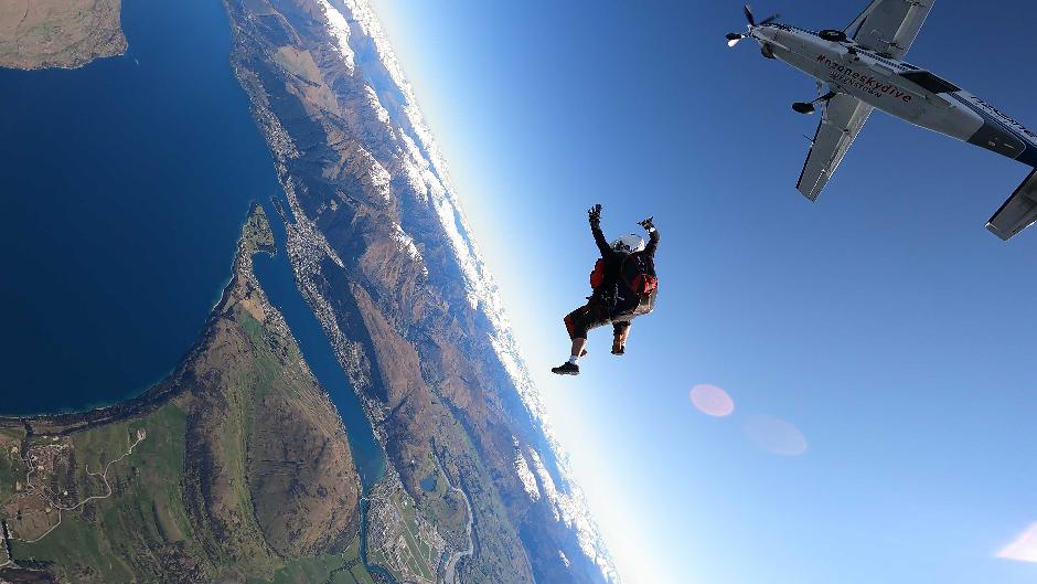 Launch your sightseeing into overdrive with an adrenaline-pumping 9,000ft Tandem Skydive over the adventure capital of the world!
