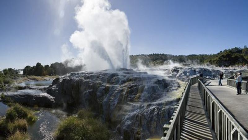 Experience the geothermal wonders and Maori culture of Te Puia, and explore the spectacular Redwood forest - some of Rotorua’s greatest treasures