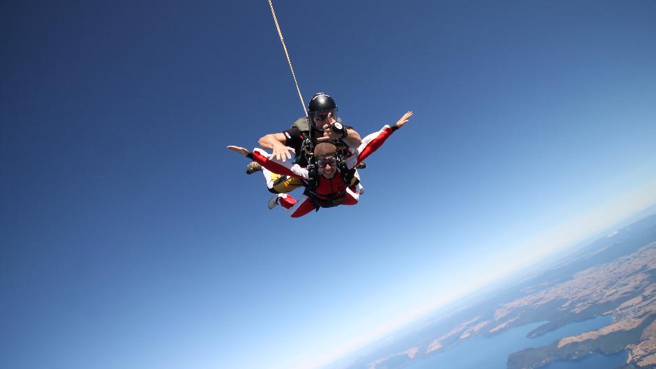 Staying in Rotorua but want to skydive? We've got you! Come and enjoy a 12,000 ft skydive over stunning Lake Taupo just a 50-minute drive from Rotorua. We offer FREE return transport from Rotorua.