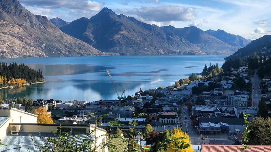 Discover the very best of Queenstown, Wanaka and Cromwell with the True Local operator Going Blue