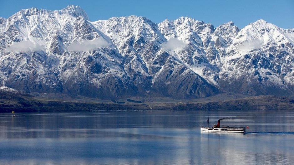 Jump on-board the iconic TSS Earnslaw for a cruise along the gorgeous South-western shores of Lake Wakatipu...