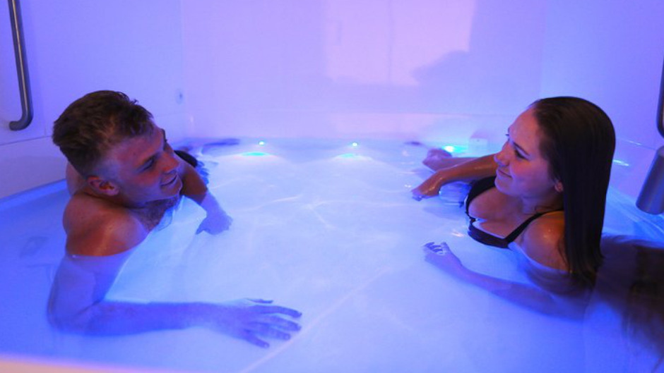 Treat yourself and your partner to the ultimate relaxation and rejuvenation with a 90-minute float session at Auckland’s largest floatation therapy center.