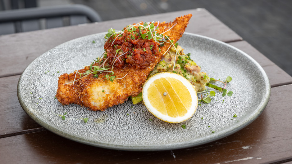 $2pp gets you 50% Off Food at Good George North Wharf