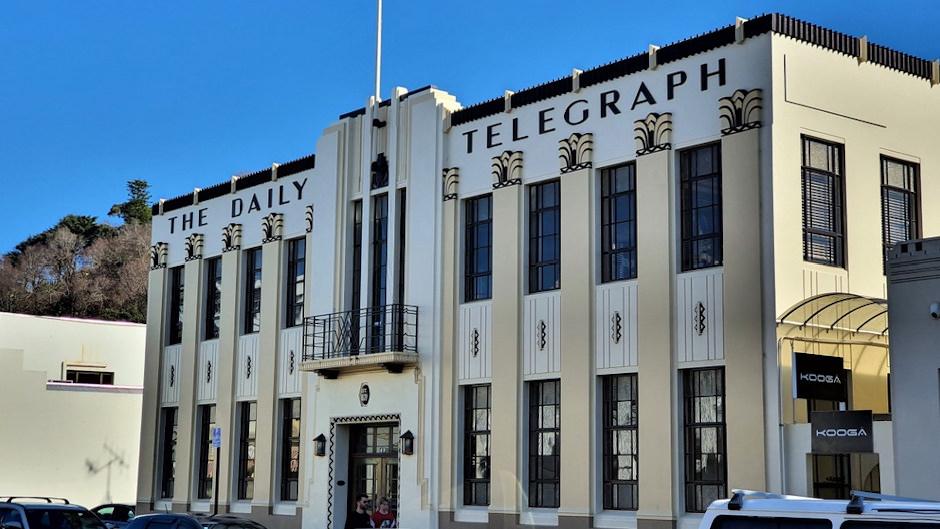 Tour the world-famous Art Deco city of Napier!