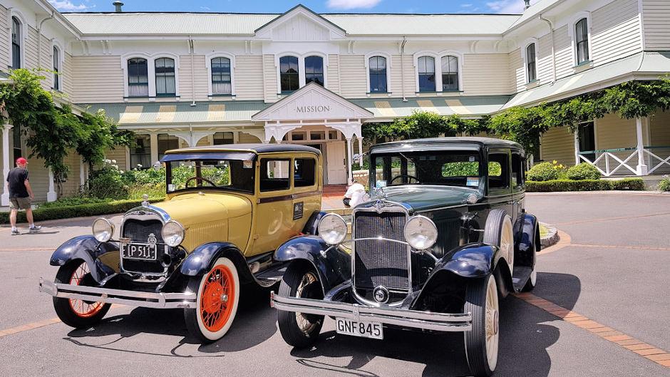 See the Art Deco sights of Napier and visit a winery in Classic Car style!