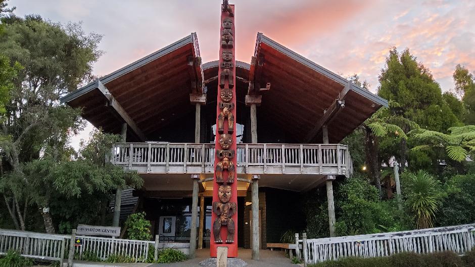 Arataki Visitor Centre