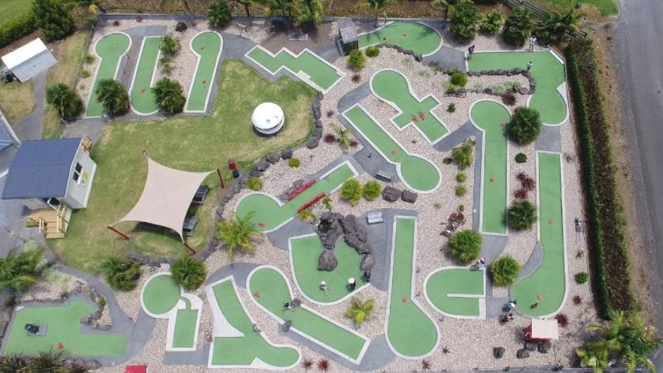 Kerikeri Mini Golf is fantastic, fun and affordable entertainment for the HOLE family!
