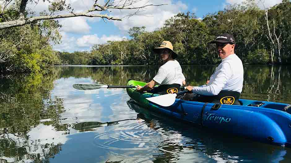 Spend a relaxing morning connecting with nature on Noosa’s flat water creeks on this Award-Winning adventure tour