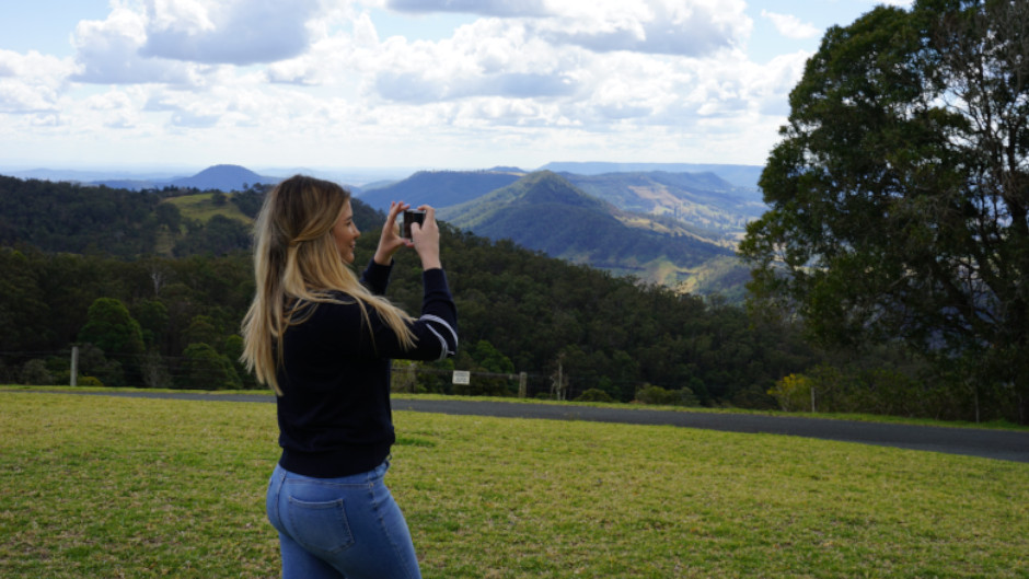 Explore the highlights of the Gold Coast hinterland and discover the natural beauty of Lamington National
Park, O'Reilly’s and Canungra on this guided experience!