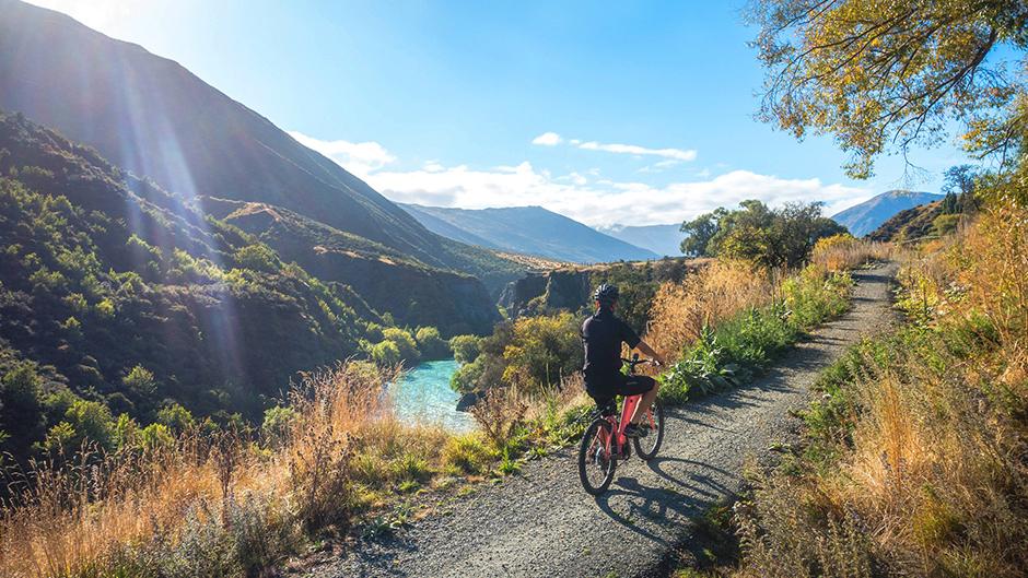 Experience the beautiful Central Otago wine region with this Electric Bike Hire and  Wine Cave Tour package! 