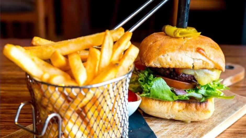 Get up tp 40% off lunch at The Elmwood Trading Company