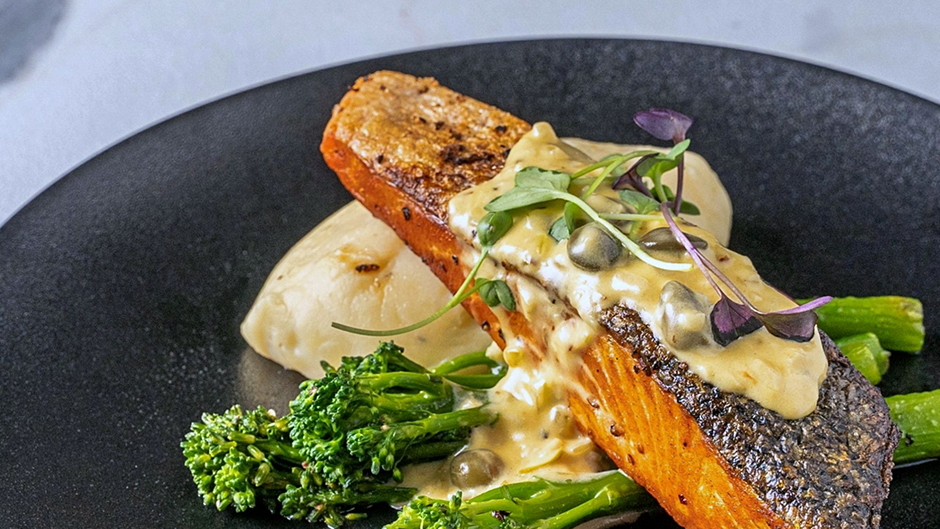 Get up to 40% Off Food at Vie Lounge & Eatery