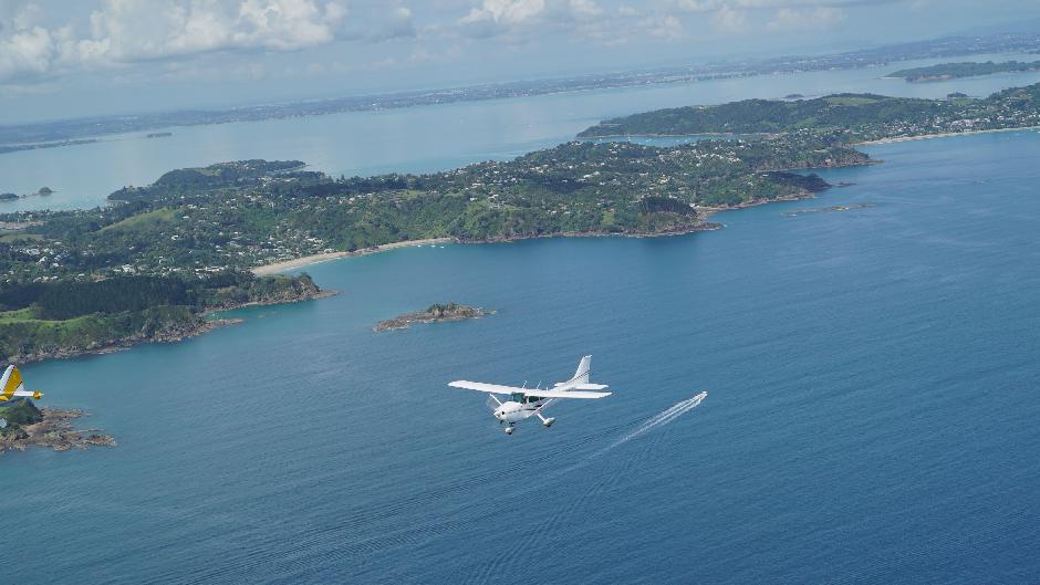 Discover the gems of Waiheke from up above on a spectacular scenic flight with Waiheke Wings!