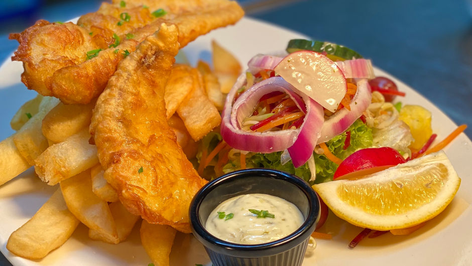 Get up to 30% Off Food at Fox & Hounds Taupo