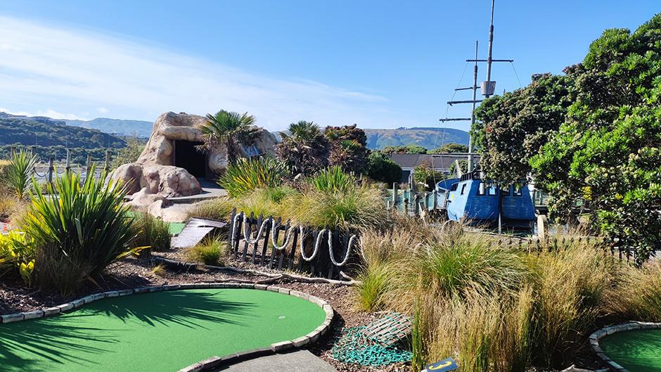 Adventure golf at its finest! Come and explore Pirate’s Cove, a unique pirate themed adventure golf course which guarantees great fun for the whole family. 