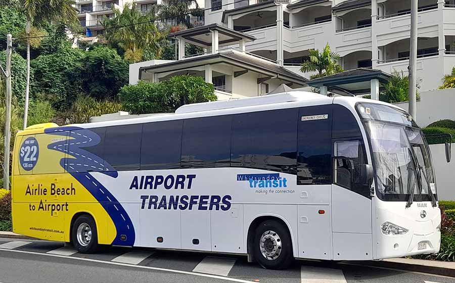 Are you wondering how to get from Proserpine Airport to Airlie Beach? Enjoy a comfortable ride to and from the Whitsunday Coast Airport, the bus transit between Proserpine and Airlie Beach.