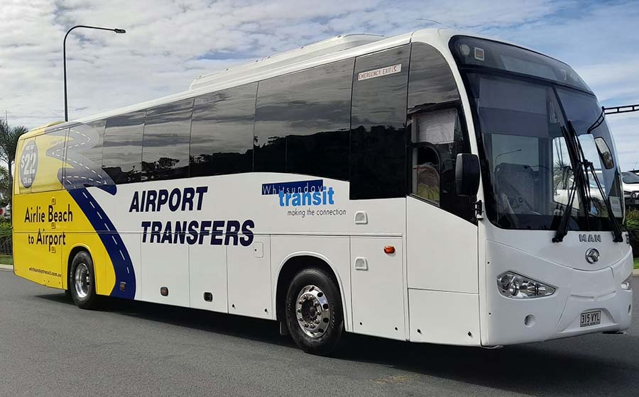 Are you wondering how to get from Proserpine Airport to Airlie Beach? Enjoy a comfortable ride to and from the Whitsunday Coast Airport, the bus transit between Proserpine and Airlie Beach.