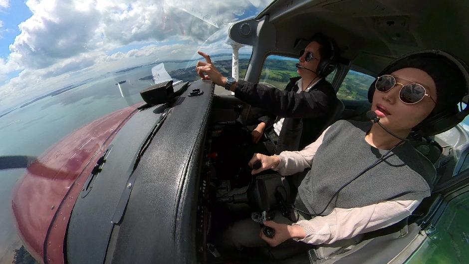 Get a taste of being a pilot and fly a plane overlooking the spectacular Hauraki Gulf and Auckland City!