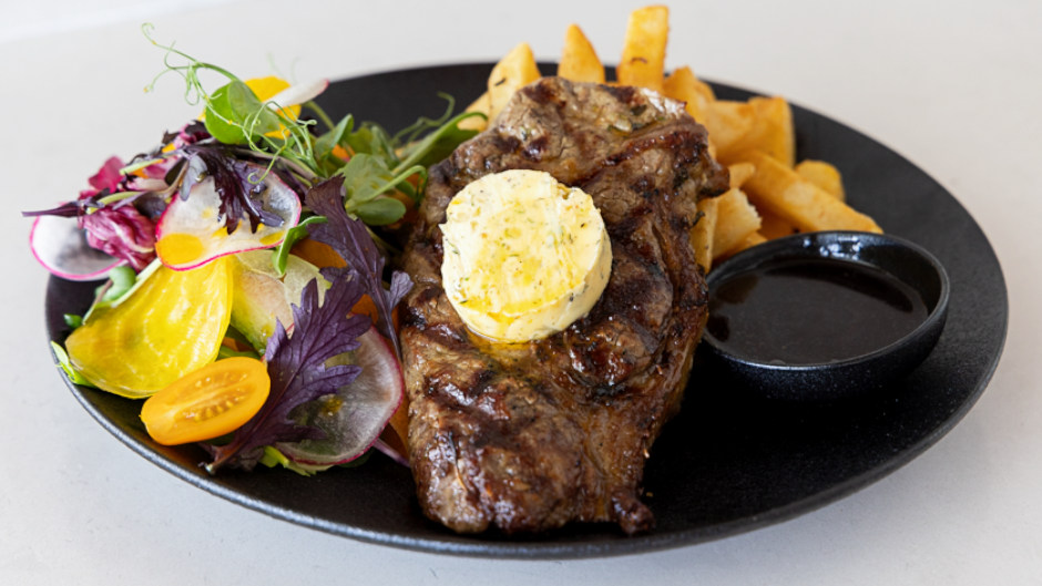 Auckland Steak Dinner