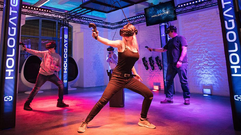 Play in a stunning virtual reality arena, with an array of games to choose from with Hologate! 