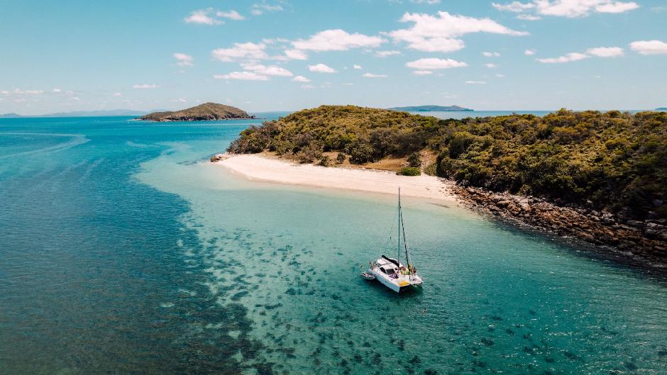 Set sail on an epic day cruise & snorkel adventure to the Keppel Islands o n the Great Barrier Reef!!