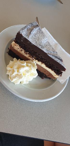 Cafe cake