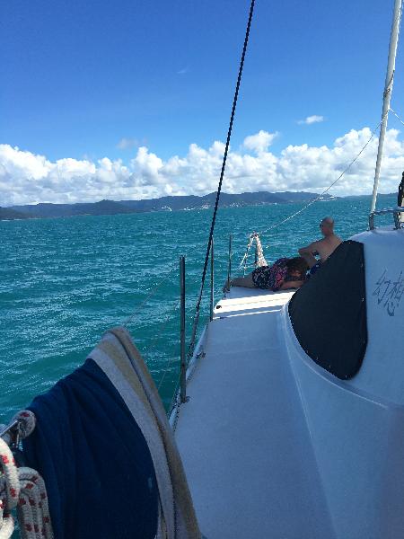Best relaxing dive, snorkel and sailing in Airlie