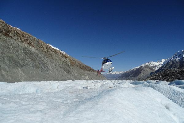 Amazing experience on the glacier