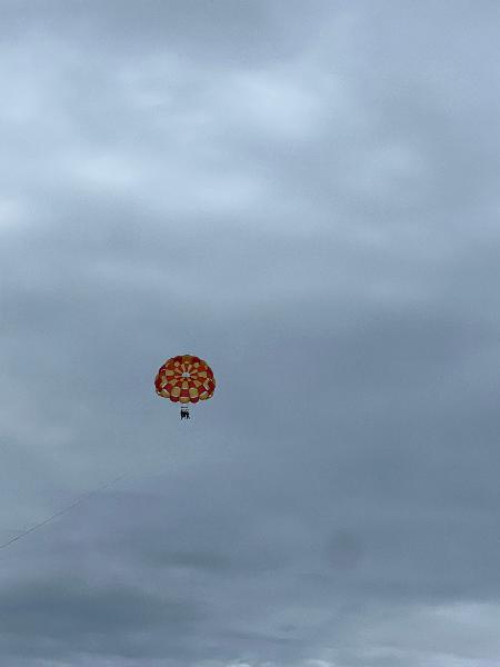 Parasailing 