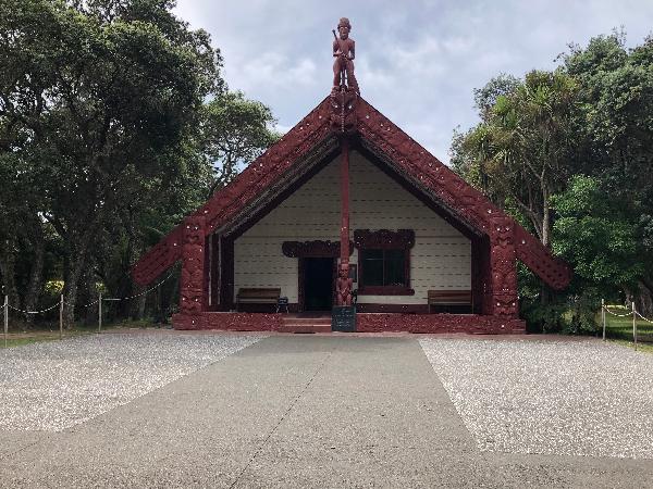 Waitangi Cultural Performance & Hangi