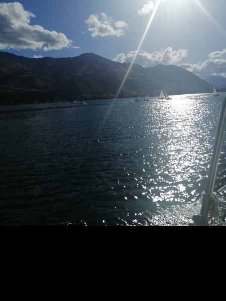 Wanaka happy Hour cruise