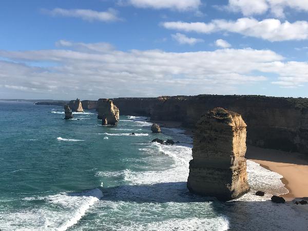 Best day trip to see the 12 Apostles
