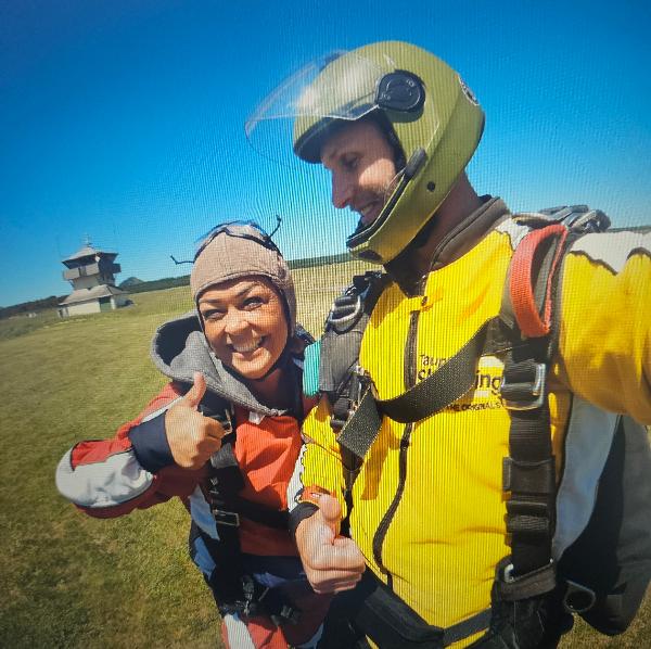 12,000 ft Tandem Skydive - Taupo Tandem Skydiving - Epic deals and last ...