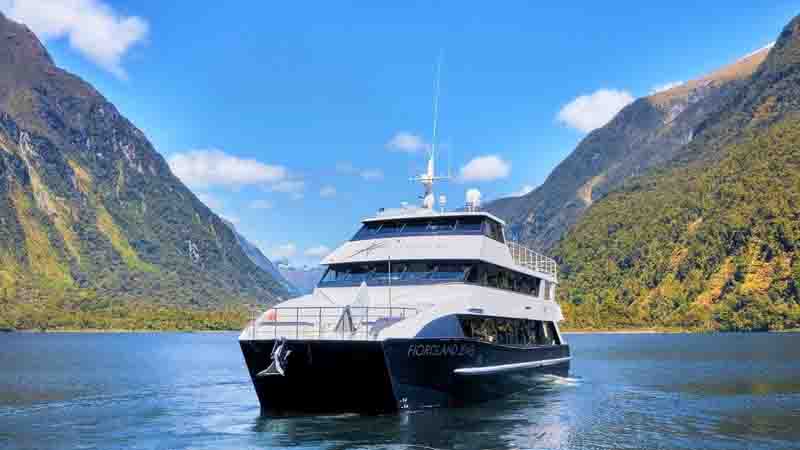 Milford Sound Overnight Cruise - Fiordland Discovery - Epic deals and ...